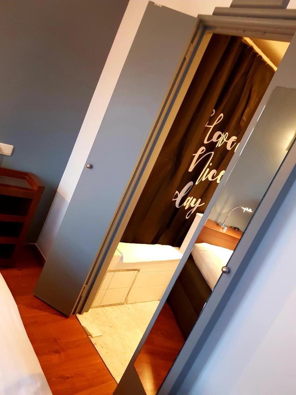 Le 1815 Hotel 3*